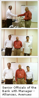 Senior officials of the Bank with Manager - Alliances, Avenues