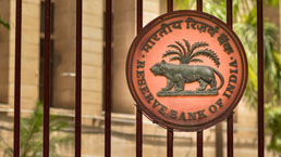 RBI to create public repository for lending apps, increase UPI transaction limit