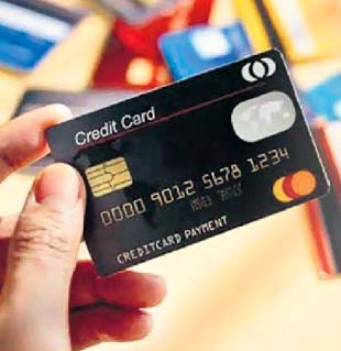 USD 271 billion consumer spending to shift from cash to cards, digital payments by 2023 in India: Accenture